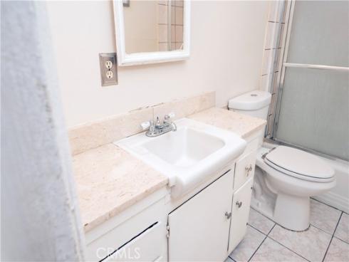 111 E Olive  , La Habra, CA