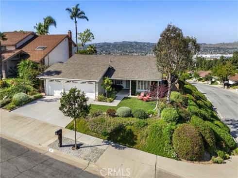 361 E Country Hills  , La Habra, CA