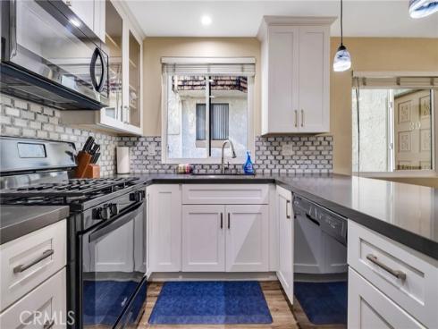 950 W Lambert  30  Road, La Habra, CA