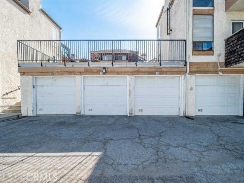 950 W Lambert  30  Road, La Habra, CA