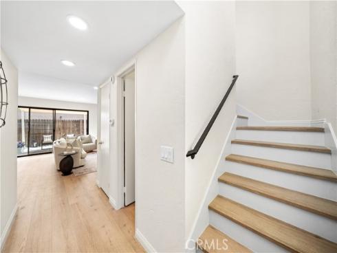 1164  Las Lomas  B  Drive, La Habra, CA