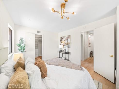 1164  Las Lomas  B  Drive, La Habra, CA