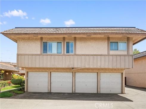 1164  Las Lomas  B  Drive, La Habra, CA