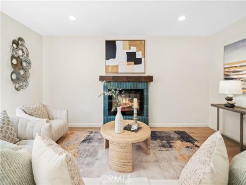 1164  Las Lomas  B  Drive, La Habra, CA