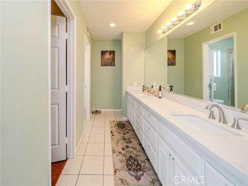 1520  Via Los Coyotes  , La Habra, CA