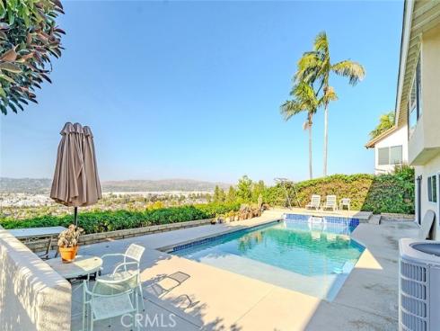 1520  Via Los Coyotes  , La Habra, CA