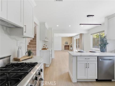 350  Latchwood  , La Habra, CA