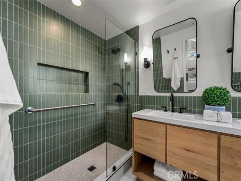 1401  Sierra Vista  , La Habra, CA