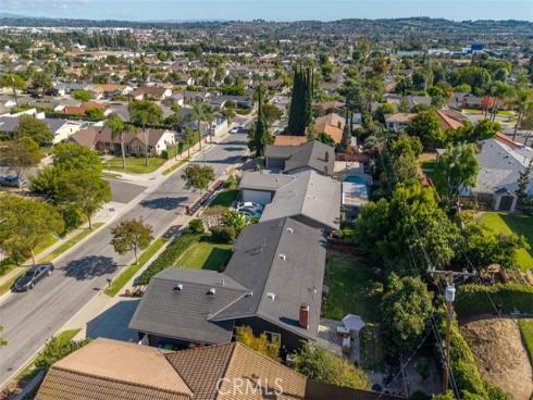 1401  Sierra Vista  , La Habra, CA