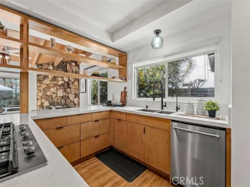 1401  Sierra Vista  , La Habra, CA