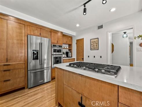 1401  Sierra Vista  , La Habra, CA