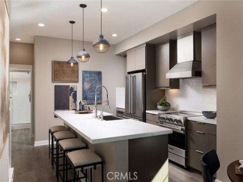 324 E Whittier   Boulevard, La Habra, CA