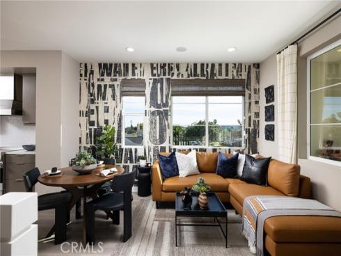 326 E William   Way, La Habra, CA