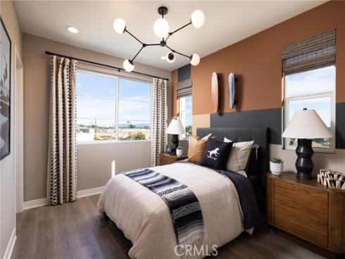 326 E William   Way, La Habra, CA