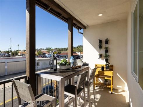 318 E William   Way, La Habra, CA