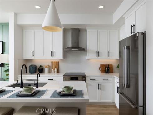 318 E William   Way, La Habra, CA