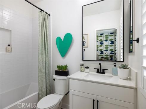 318 E William   Way, La Habra, CA