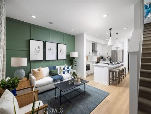 318 E William   Way, La Habra, CA