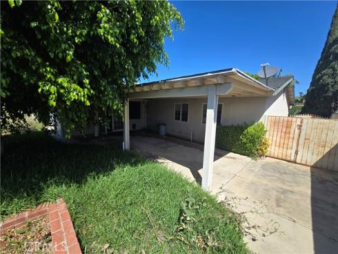 1430 W Hillandale  , La Habra, CA