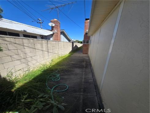 1430 W Hillandale  , La Habra, CA