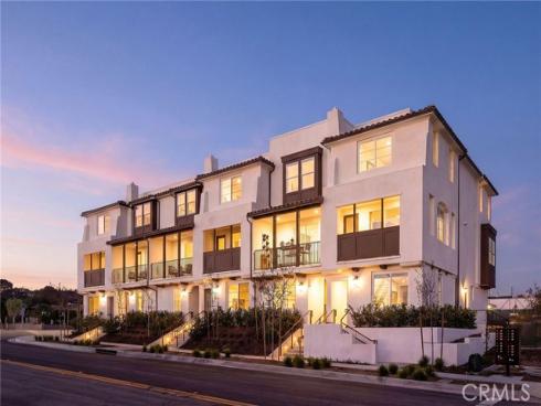 308 E Whittier   Boulevard, La Habra, CA