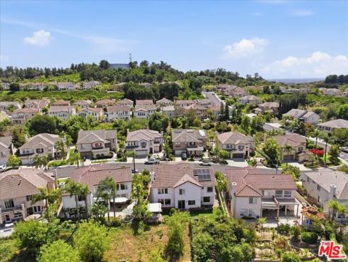 1431 W Player   Avenue, La Habra, CA