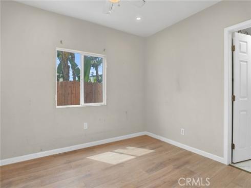 301 W 1st  , La Habra, CA