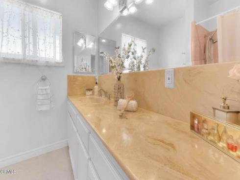 1320  Silliker   Avenue, La Habra, CA