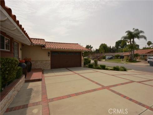 780  Ridgehaven   Drive, La Habra, CA