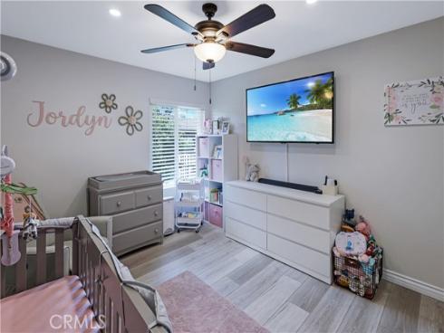 971 S Idaho  10 , La Habra, CA