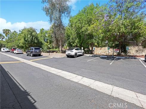 971 S Idaho  10 , La Habra, CA