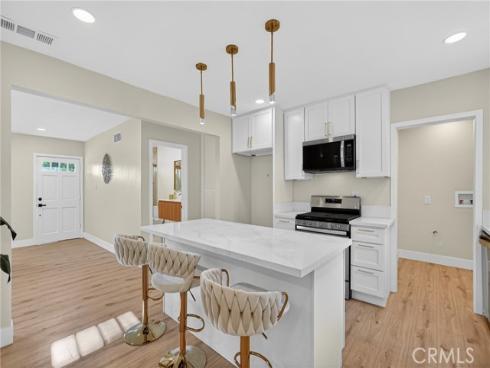 1060 Tropicana , La Habra, CA