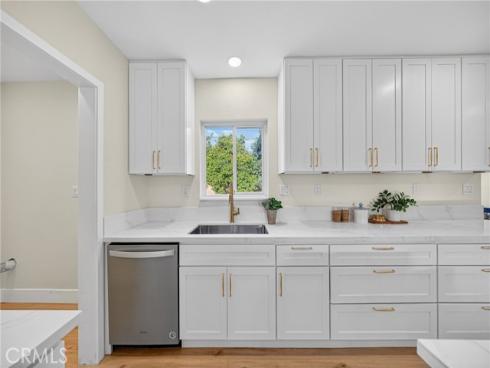 1060 Tropicana , La Habra, CA