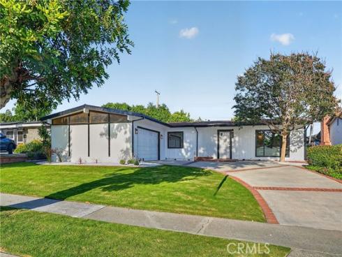 1060 Tropicana , La Habra, CA