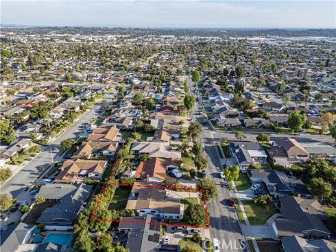 1060 Tropicana , La Habra, CA