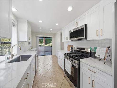 1491 W Lambert , La Habra, CA