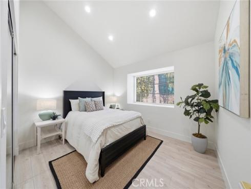 1491 W Lambert , La Habra, CA