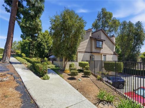 1491 W Lambert , La Habra, CA