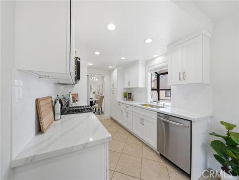 1491 W Lambert , La Habra, CA