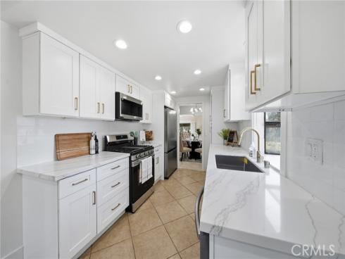1491 W Lambert , La Habra, CA