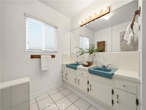 351 Kinley , La Habra, CA