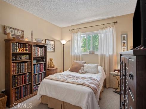 975 S Idaho 95 , La Habra, CA