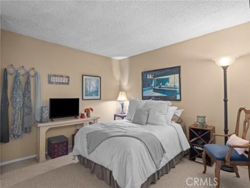975 S Idaho 95 , La Habra, CA