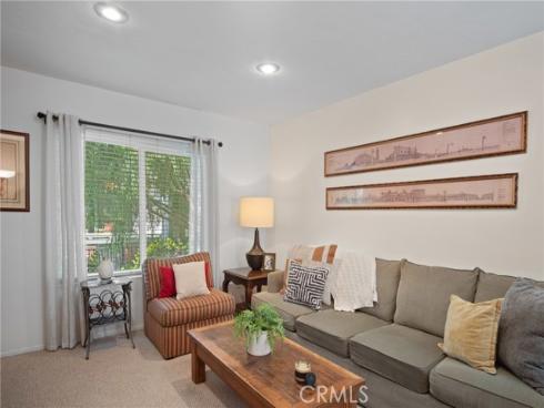 975 S Idaho 95 , La Habra, CA