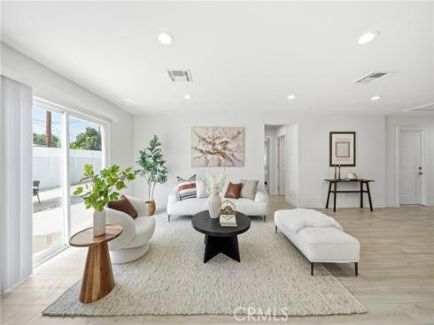 305 N College Drive, La Habra, CA