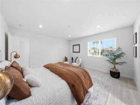 305 N College Drive, La Habra, CA