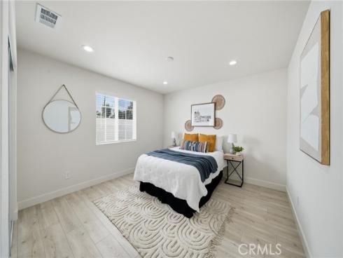 305 N College Drive, La Habra, CA