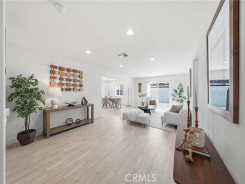 305 N College Drive, La Habra, CA