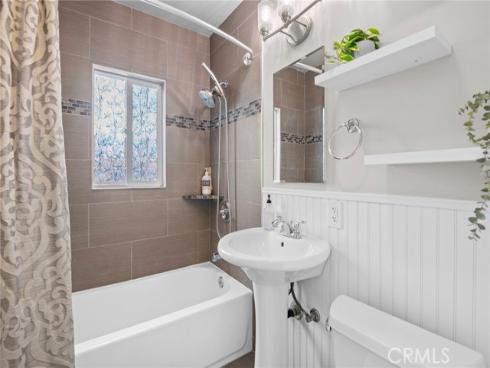 315 S Bedford , La Habra, CA