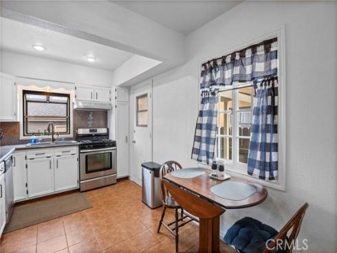 315 S Bedford , La Habra, CA